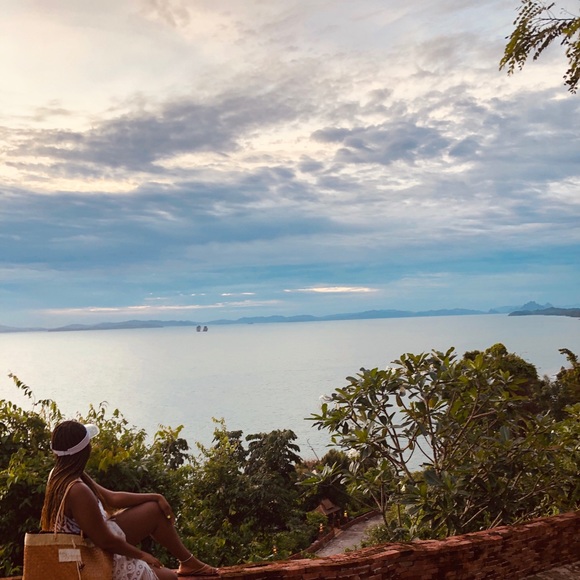 Meet your Posher, Jasmine - Picture 1 of 1